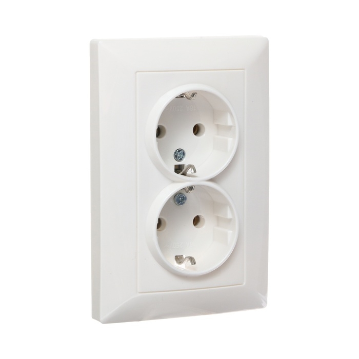 Розетка двухместная Luazon Lighting Розетка двухместная Luazon Lighting "Антей", 16 А, скрытая, с з/к, белая