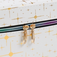 Шкатулка кожзам с зеркалом "Вспышка на белом" н-р 3 шт 16,5х16,5х14 15х15х10,5 19х19х19 см Шкатулка кожзам с зеркалом "Вспышка на белом" н-р 3 шт 16,5х16,5х14 15х15х10,5 19х19х19 см