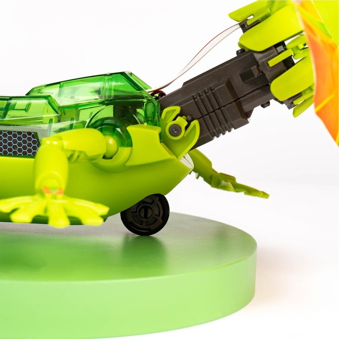 Робот «Ящер» Эврики, электронный конструктор, интерактивный: сенсорный, свет, на батарейках, 92 детали Робот «Ящер» Эврики, электронный конструктор, интерактивный: сенсорный, свет, на батарейках, 92 детали