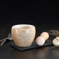 Ступка с пестиком из камня Доляна &laquo;Мрамор&raquo;, 10&times;8 см, цвет бежевый