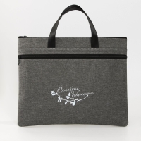 Папка для документов с ручками на молнии А4 «Семейные документы», 36 х 29,5 см. Папка для документов с ручками на молнии А4 «Семейные документы», 36 х 29,5 см.