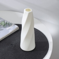 Ваза для цветов «Грация», 4×7×21 см, 450 мл, цвет белый Ваза для цветов «Грация», 4×7×21 см, 450 мл, цвет белый