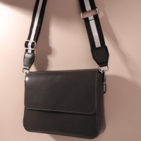 Ручка для сумки, стропа с кожаной вставкой, 140 &times; 3,8 см, цвет чёрный/белый