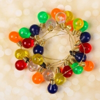 Миниатюра кукольная &laquo;Гирлянда - шарик&raquo;, длина 1 метр, игрушка: 2,5&times;1,5 см, цвета МИКС