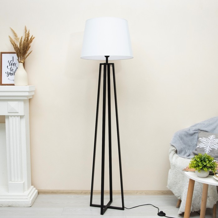 Торшер 19084/1 E27 40Вт черный 40х40х170 см