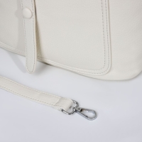 Сумка-тоут на молнии, 2 наружных кармана, цвет белый Сумка-тоут на молнии, 2 наружных кармана, цвет белый