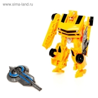 Робот &laquo;Автобот&raquo;, с оружием, трансформируется