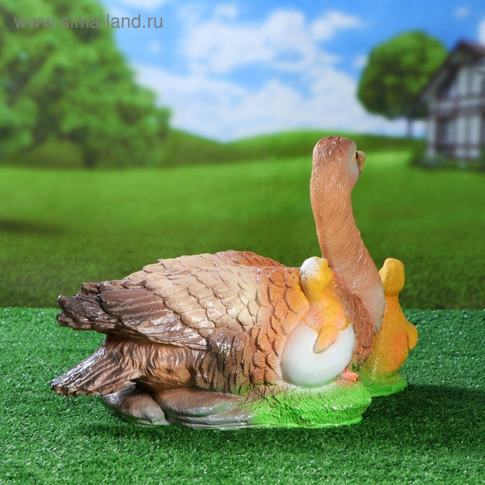 Садовая фигура Садовая фигура "Утка с утятами" 48х32х32см