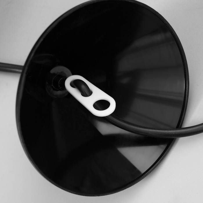 Светильник "Лори" 1x40Вт E27  30х30х90см