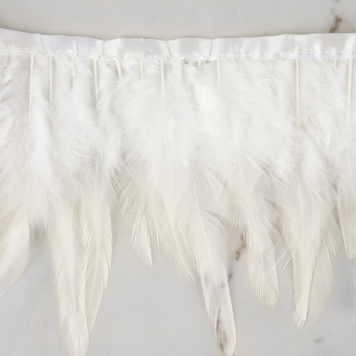 Тесьма с перьями петуха, 10-15 см, 5 &plusmn; 0,5 м, цвет белый