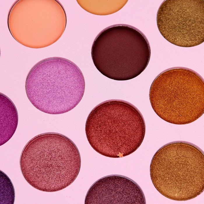 Палетка теней для век 38 цв