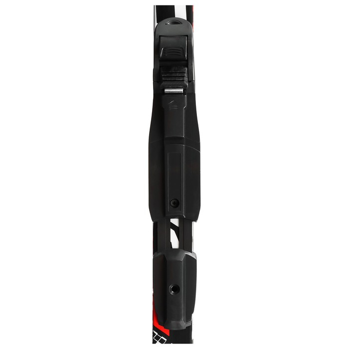 Комплект лыжный: пластиковые лыжи 150 см с насечкой, стеклопластиковые палки 110 см, крепления SNS, цвета МИКС Комплект лыжный: пластиковые лыжи 150 см с насечкой, стеклопластиковые палки 110 см, крепления SNS, цвета МИКС