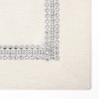 Скатерть Этель со стразами, 85 х 85 &plusmn;5 см, цвет молочный, п/э