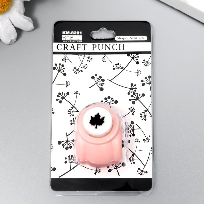 Дырокол фигурный "Кленовый лист" d=1 см 3х2,5х3 см МИКС