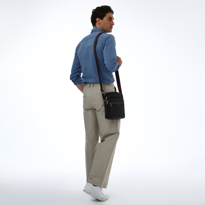 Сумка мужская через плечо TEXTURA, 3 наружных кармана, цвет коричневый