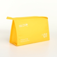 Косметичка на молнии, цвет жёлтый Косметичка на молнии, цвет жёлтый