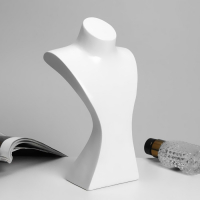 Бюст для украшений 14&times;11&times;23, цвет белый