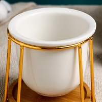 Горшок на подставке "Сосуд" 11х10см Горшок на подставке "Сосуд" 11х10см