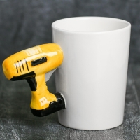 Кружка керамическая &laquo;Мастер на все руки&raquo;, с формовой ручкой, 400 мл , цвет белый