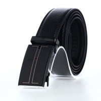 Ремень мужской, ширина 3,5 см, пряжка автомат, цвет чёрный Ремень мужской, ширина 3,5 см, пряжка автомат, цвет чёрный