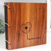 Фотоальбом 30 листов "Сердечные одуванчики" (уголки+кольца) 26х26х2 см Фотоальбом 30 листов "Сердечные одуванчики" (уголки+кольца) 26х26х2 см