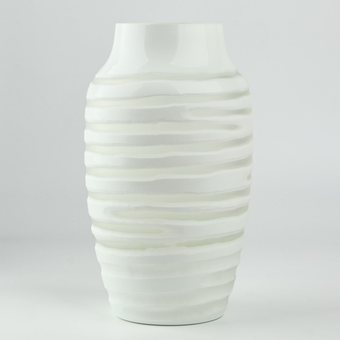 Ваза для цветов &laquo;Амели&raquo; из белого стекла 26&times;15&times;5 см