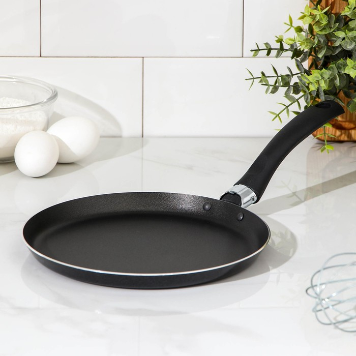 Сковорода блинная Lite, d=22 см, пластиковая ручка, антипригарное покрытие, цвет чёрный Сковорода блинная Lite, d=22 см, пластиковая ручка, антипригарное покрытие, цвет чёрный