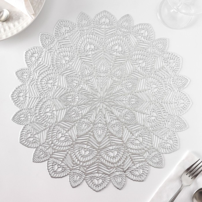 Салфетки сервировочные на стол Доляна «Цунами», d=38 см, 4 шт, цвет серебро Салфетки сервировочные на стол Доляна «Цунами», d=38 см, 4 шт, цвет серебро