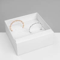 Подставка для украшений &laquo;Шкатулка&raquo; 12 мест, 14,5&times;14,5&times;6 см, цвет белый