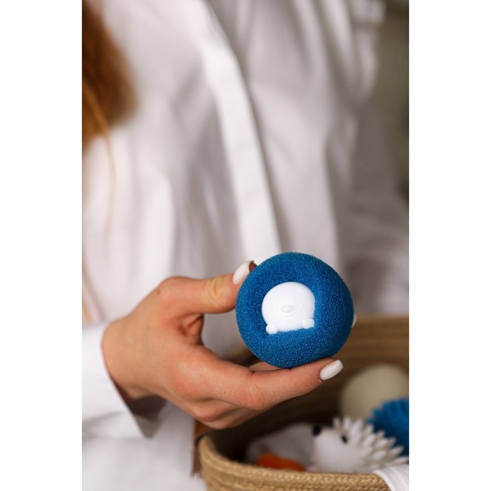 Шарики для стирки Доляна, набор 4 шт, d=8 см, цвет синий/оранжевый Шарики для стирки Доляна, набор 4 шт, d=8 см, цвет синий/оранжевый