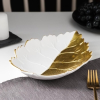 Блюдо для фруктов Доляна &laquo;Золотой лист&raquo;, 25,5&times;17&times;3,5 см, цвет золотой с белым