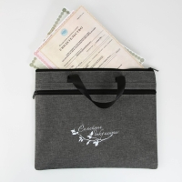 Папка для документов с ручками на молнии А4 «Семейные документы», 36 х 29,5 см. Папка для документов с ручками на молнии А4 «Семейные документы», 36 х 29,5 см.