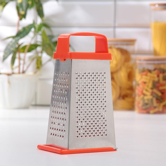 Тёрка «Универсал», 4 грани,с крышкой-дозатором и с пластмассовой ручкой 11×8,5×22 см, цвет МИКС Тёрка «Универсал», 4 грани,с крышкой-дозатором и с пластмассовой ручкой 11×8,5×22 см, цвет МИКС