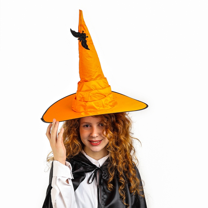 Карнавальная шляпа «Оранжевая», драпированная, с летучей мышью, р. 56 – 58 Карнавальная шляпа «Оранжевая», драпированная, с летучей мышью, р. 56 – 58