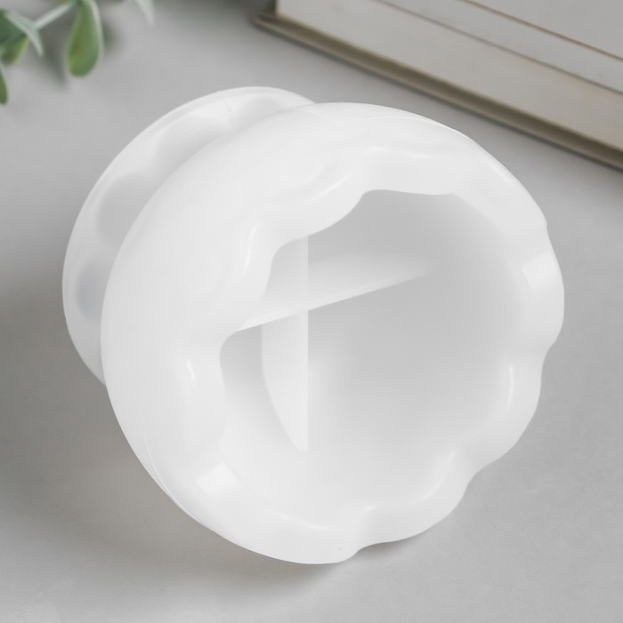 Молд силикон "Подсвечник круглый с волнистыми краями" 9,7х9,7х9,7 см