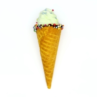 Маршмэллоу в вафельном рожке (Новый год, цветные), 25 г