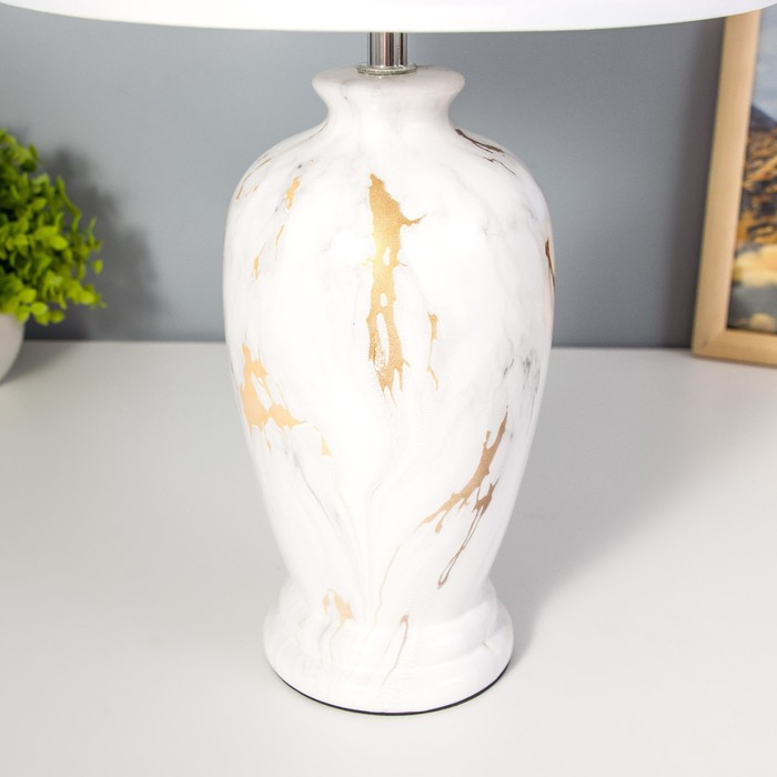 Лампа настольная 16635/1 E27 40Вт 25х25х42 см RISALUX