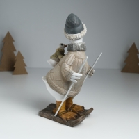 Сувенир полистоун "Гусь на лыжах, с гусёнком на спине" серо-бежевый 9,5х13,5х23,5 см