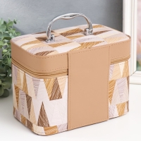 Шкатулка кожзам с зеркалом "Треугольники. Беж" н-р 3 шт 18х10х12,5 21х13х15,5 23х15х18,5 см Шкатулка кожзам с зеркалом "Треугольники. Беж" н-р 3 шт 18х10х12,5 21х13х15,5 23х15х18,5 см