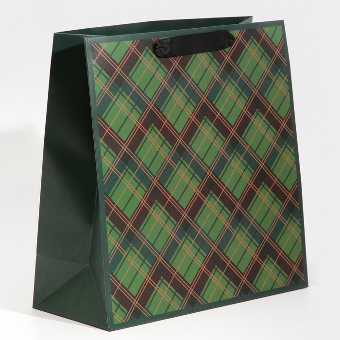 Пакет подарочный новогодний ламинированный квадратный &laquo;New Year&raquo;, 30 х 30 х 12 см, Новый год