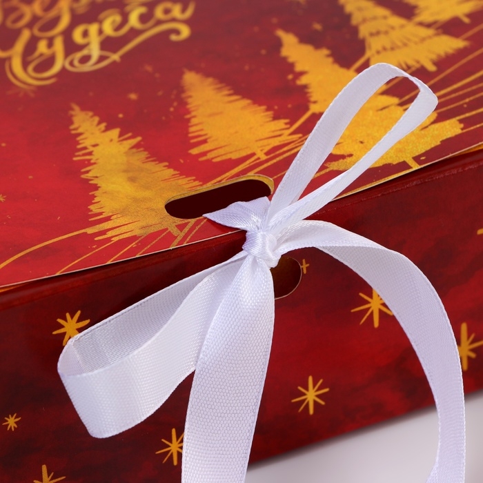 Новый год. Коробка подарочная новогодняя складная, упаковка, &laquo;Новогодние чудеса&raquo;, 16 &times; 12 &times; 5 см.