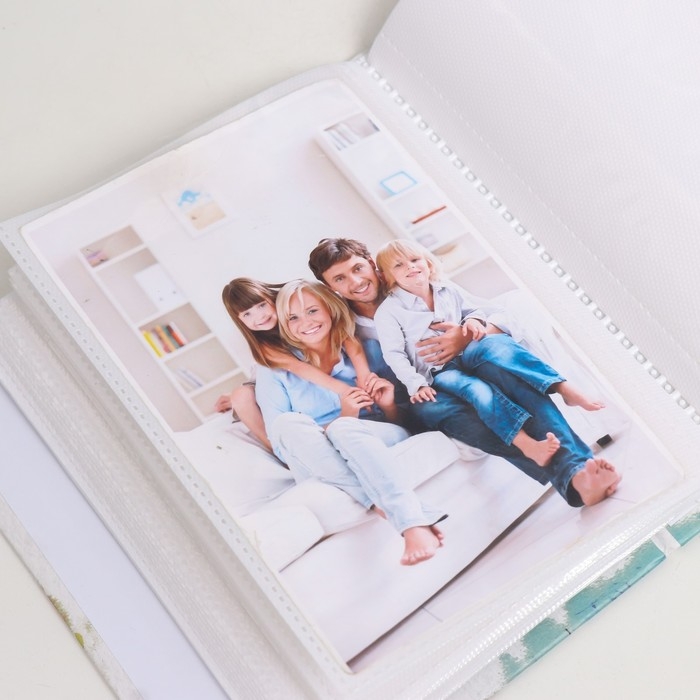 Фотоальбом на 100 фото 10х15 см, пластик. листы "SPb" Санкт-Петербург. Банковский мостик