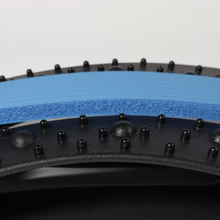 Массажёр для спины, трёхуровневый, 38 × 24,5 см, цвет МИКС Массажёр для спины, трёхуровневый, 38 × 24,5 см, цвет МИКС