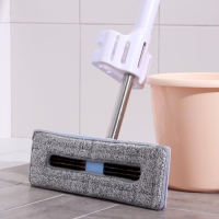 Швабра с отжимом и щёткой, 2 насадки из микрофибры 38&times;12 см, стальная ручка 136 см