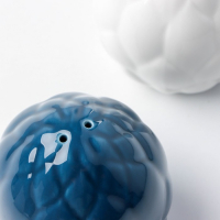 Перечница и солонка из керамики &laquo;Артишок&raquo;, белая и синяя 6 х 6.5 см, цвет белый-синий