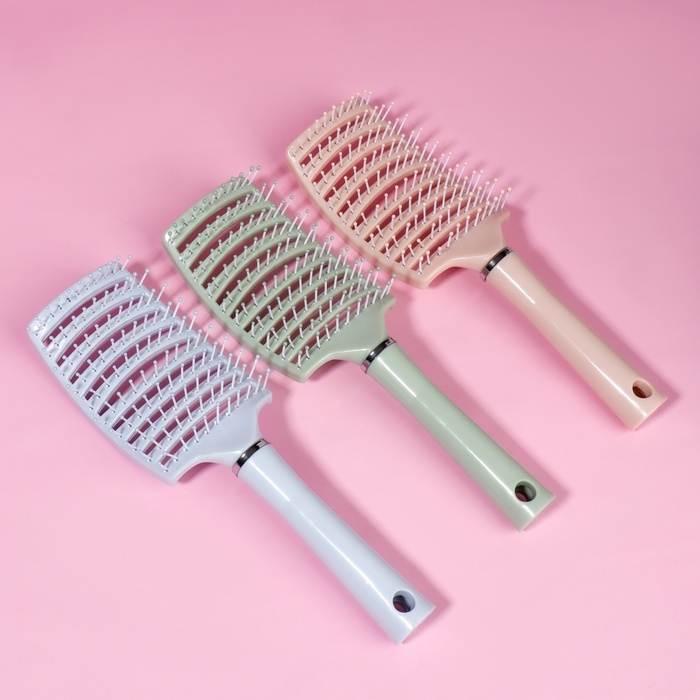 Расчёска массажная, широкая, вентилируемая, 7,3 &times; 25,3 см, цвет МИКС