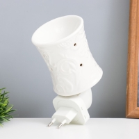 Ночник "Узор" белый 7,8х7,8х12 см Ночник "Узор" белый 7,8х7,8х12 см