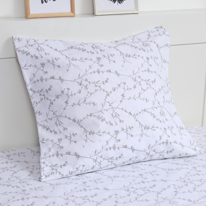 Комплект постельного белья LoveLife 1.5 сп "Ветви" цв.белый 147*210,150*215,70*70 -1 шт,100% хлопок,бязь 120 г/м2