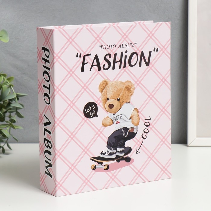 Фотоальбом на 80 фото 10х15 см "Мишка в кресле" в коробке МИКС 23х5х19 см