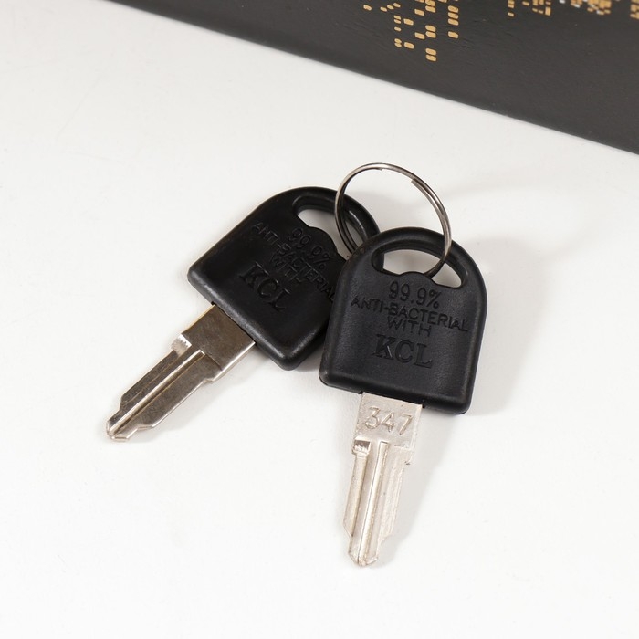 Сейф-книга дерево кожзам Сейф-книга дерево кожзам "Город в ночных огнях. Золото" 27х18х7 см